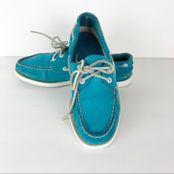 turquoise boat shoes